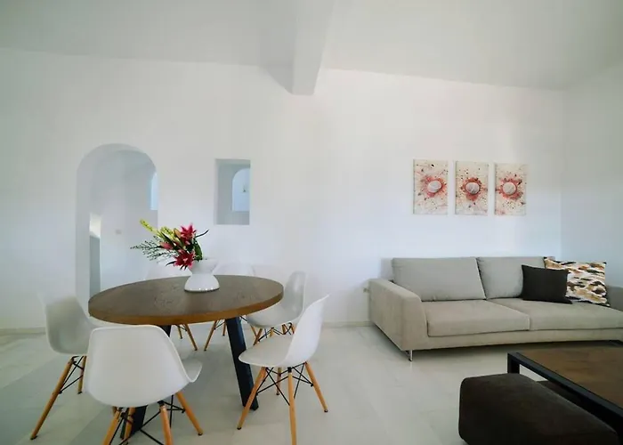 Coral With 4 Bedrooms In Paros Nyaraló Szánda María